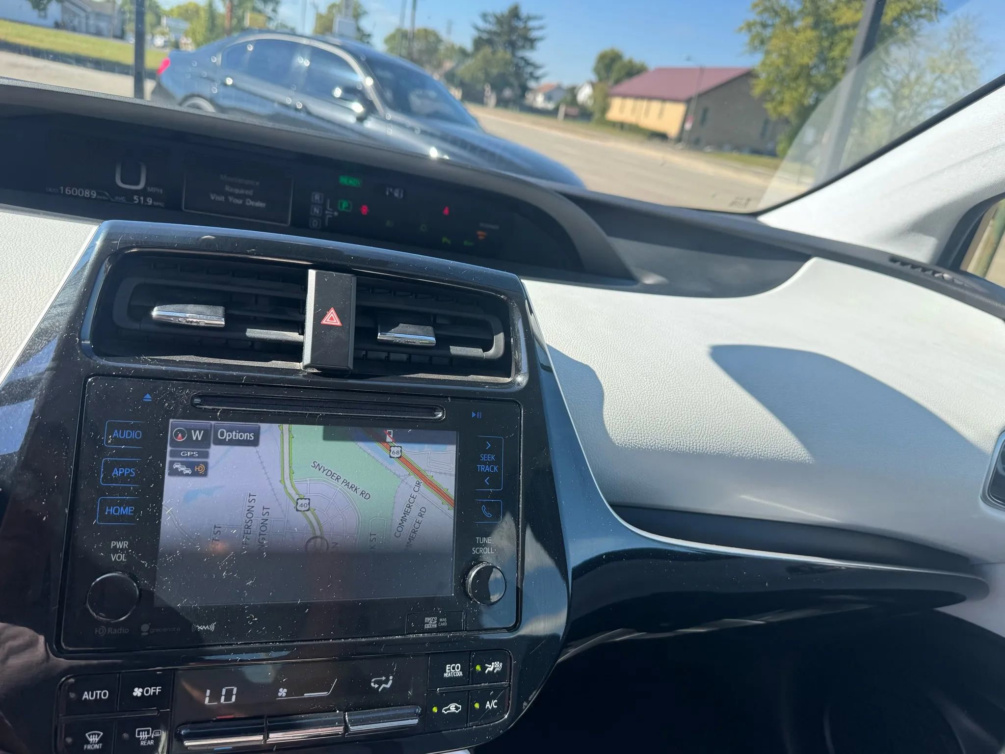 Used 2018 Toyota Prius Three Touring image 17