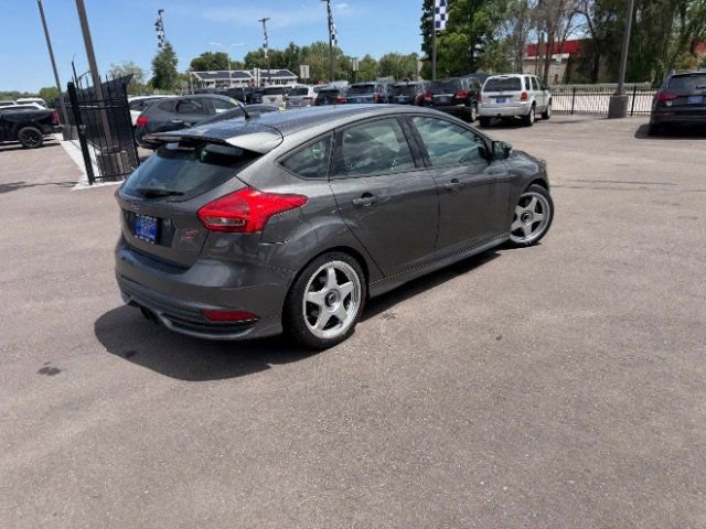 Used 2016 Ford Focus ST FWD image 12
