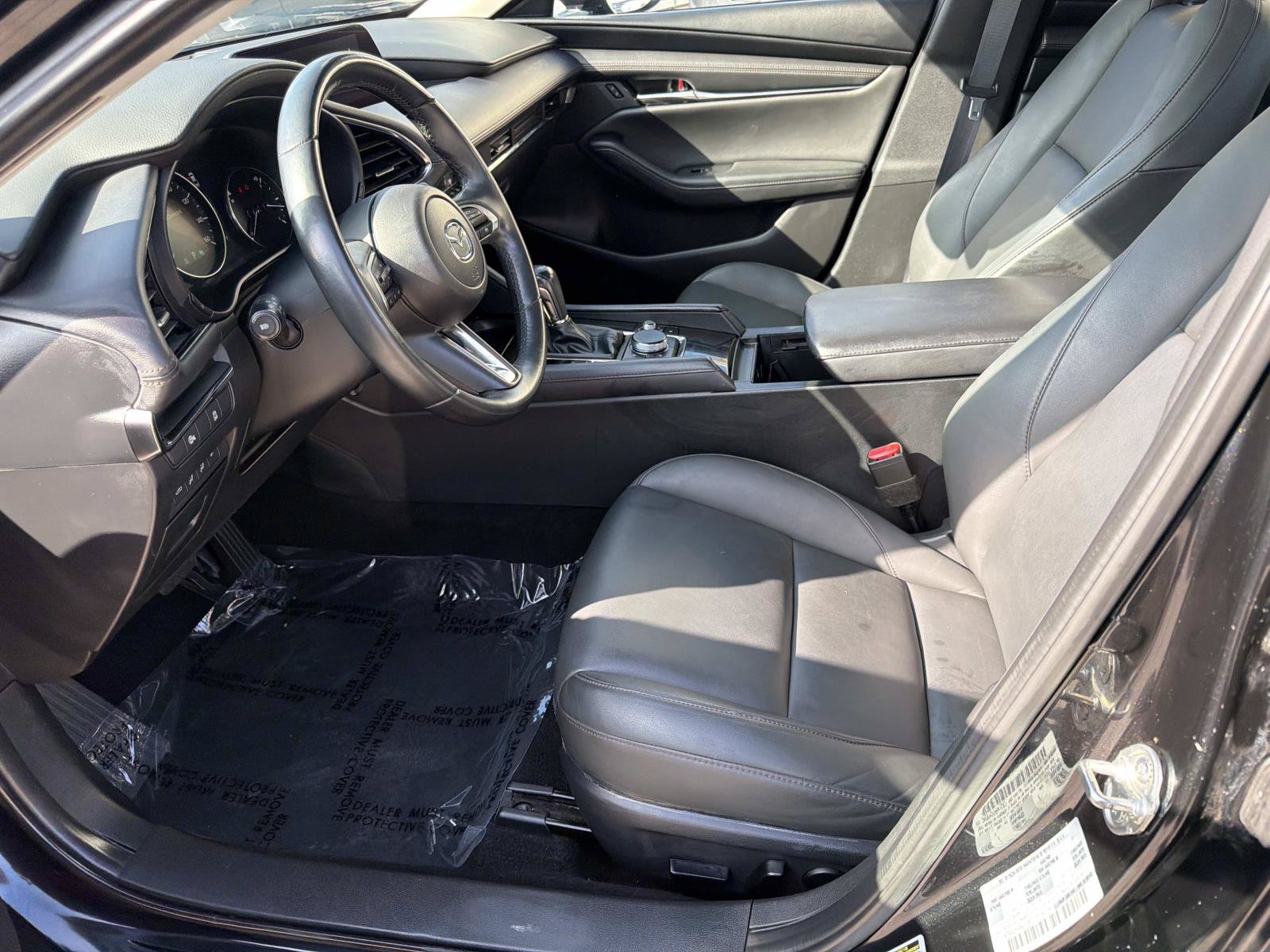 Used 2024 MAZDA MAZDA3 s FWD image 12