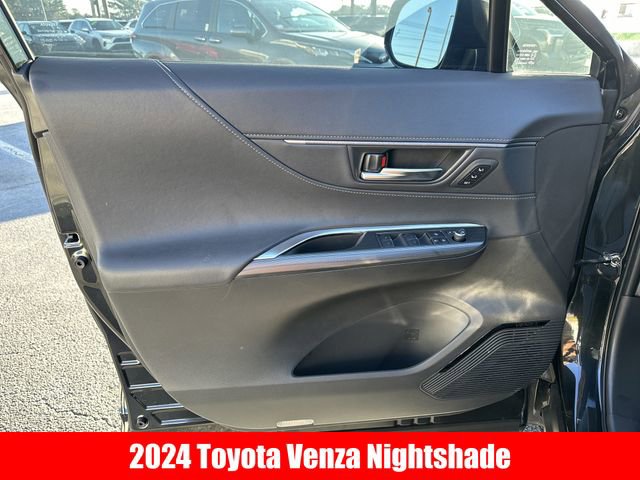 Certified 2024 Toyota Venza Nightshade image 4