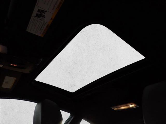 Used 2017 BMW 230i Coupe image 11