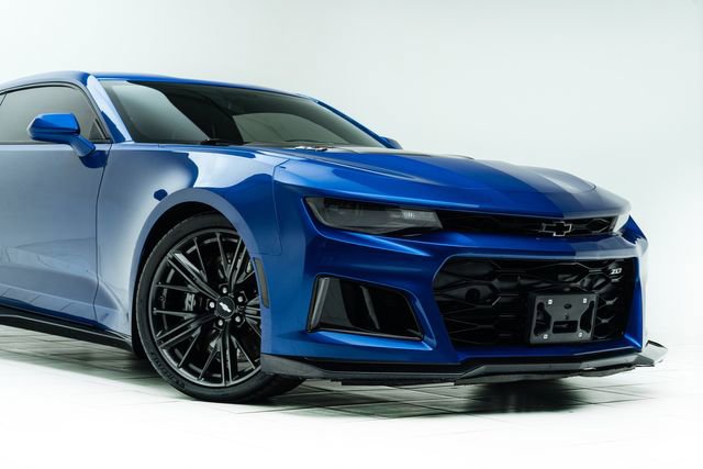 Used 2018 Chevrolet Camaro ZL1 image 4