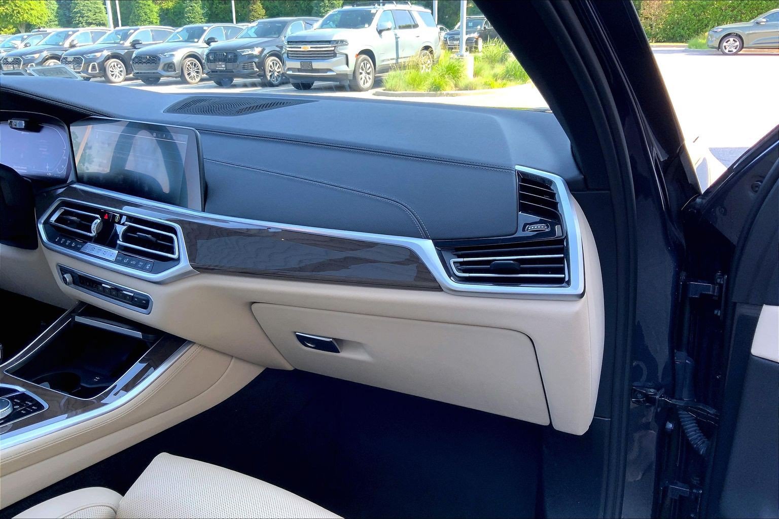 Used 2021 BMW X5 xDrive45e AWD/4WD image 22
