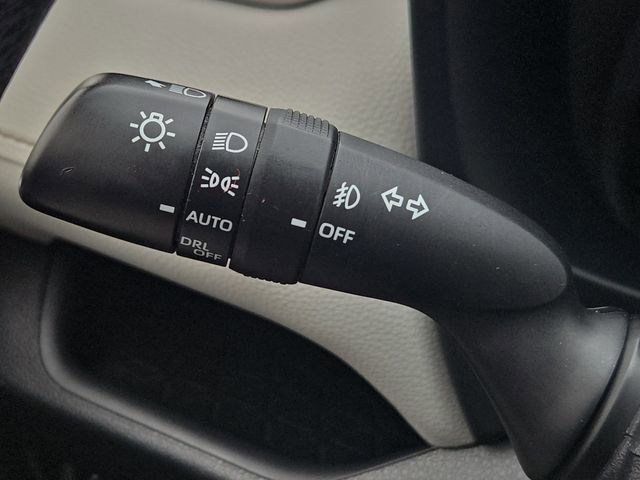 Certified 2020 Toyota RAV4 XLE w/ Convenience Package image 30