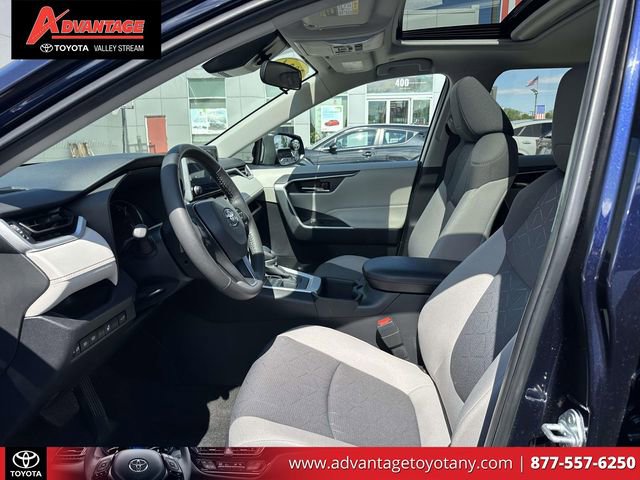 Used 2024 Toyota RAV4 XLE w/ Convenience Package AWD/4WD image 19