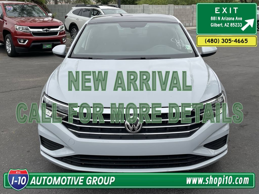 Used 2019 Volkswagen Jetta SE w/ Cold Weather Package image 2