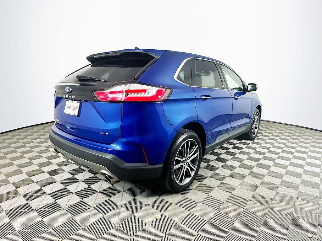 Used 2021 Ford Edge Titanium image 10
