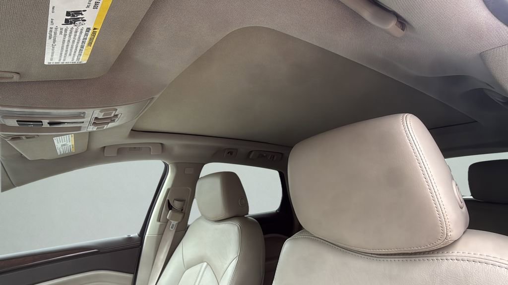 Used 2015 Cadillac SRX Luxury w/ Driver Awareness Package FWD image 10