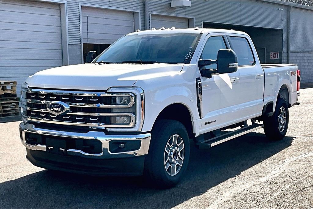 New 2026 Ford F250 Lariat w/ FX4 Off-Road Package image 2