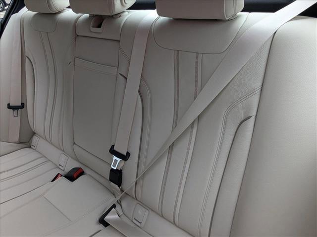 Used 2019 BMW 530i w/ Convenience Package RWD image 12