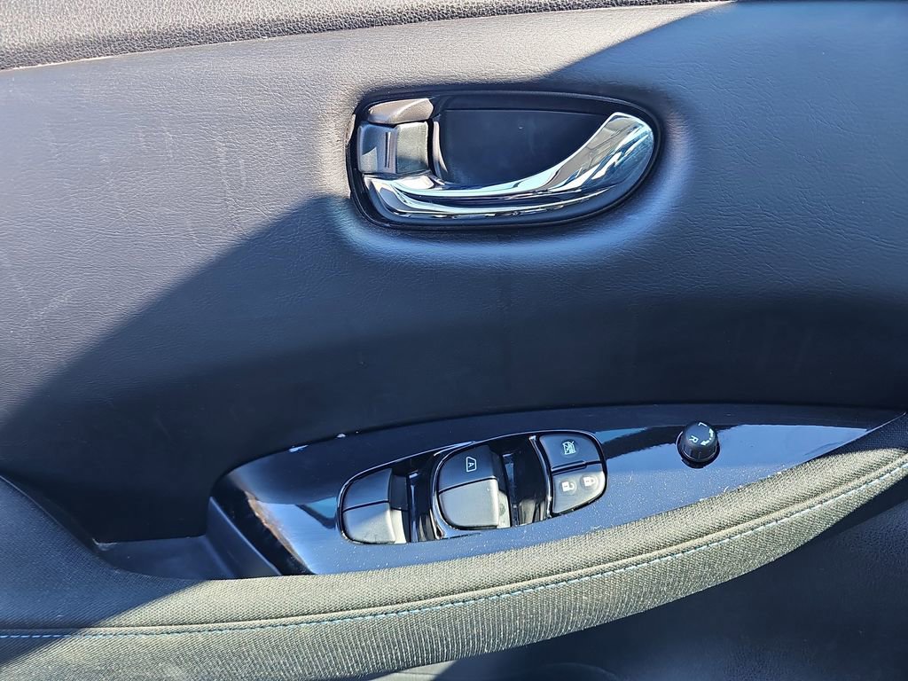 Used 2024 Nissan Leaf SV Plus image 31