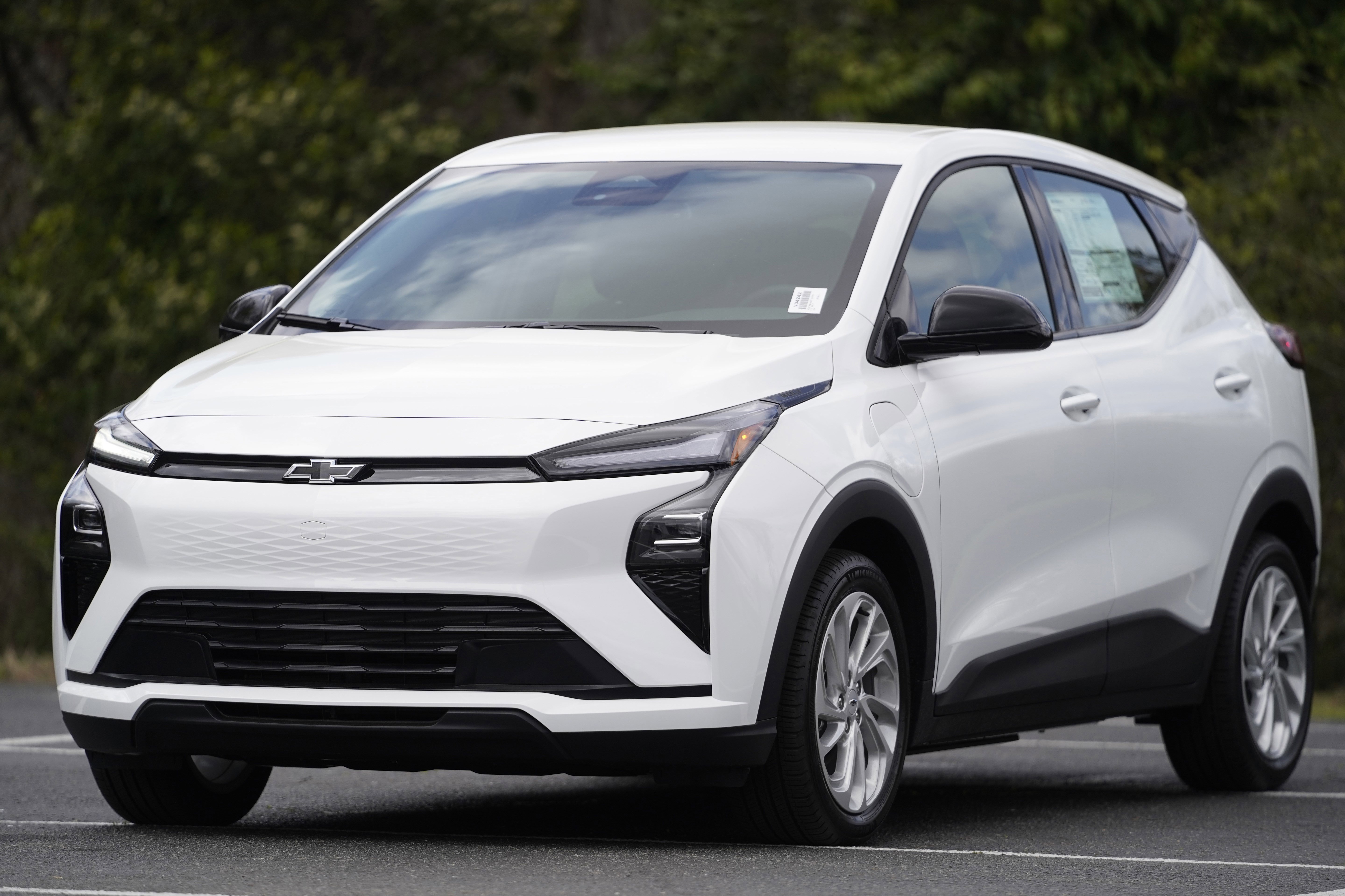 New 2027 Chevrolet Bolt LT image 32