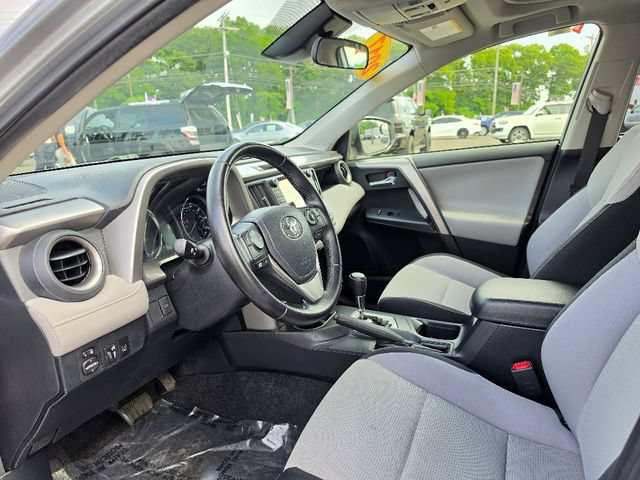 Used 2017 Toyota RAV4 XLE w/ Convenience Package AWD/4WD image 20