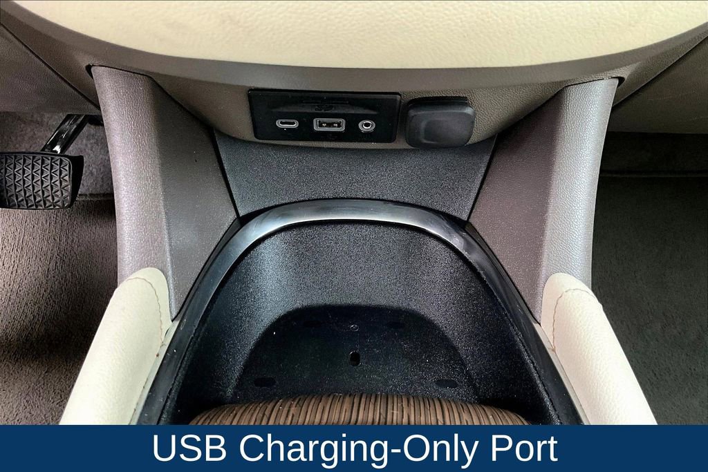 Used 2024 Chevrolet Malibu LT image 19