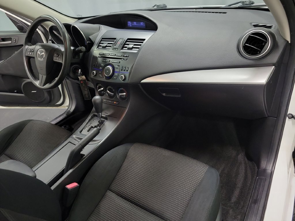 Used 2012 MAZDA MAZDA3 i Touring FWD image 33