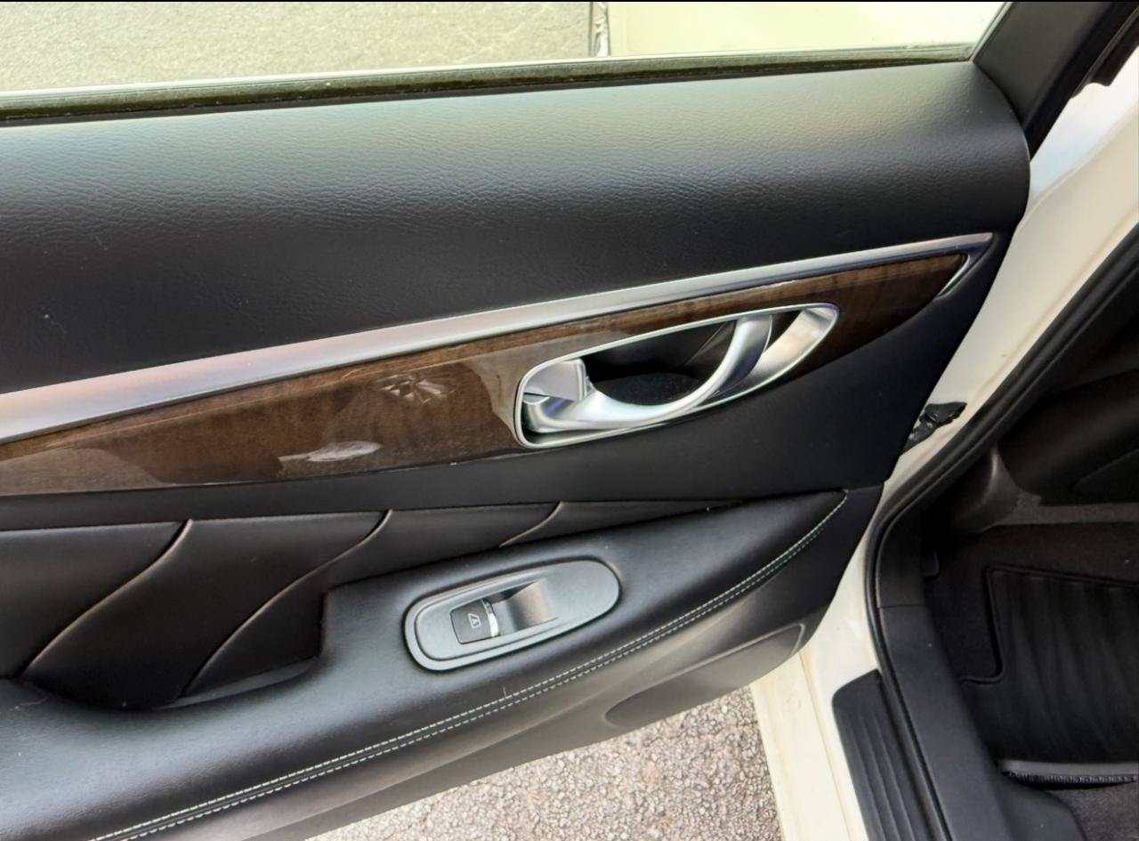 Used 2018 INFINITI Q50 Luxe w/ Essential Package (2.0T Luxe) AWD/4WD image 22