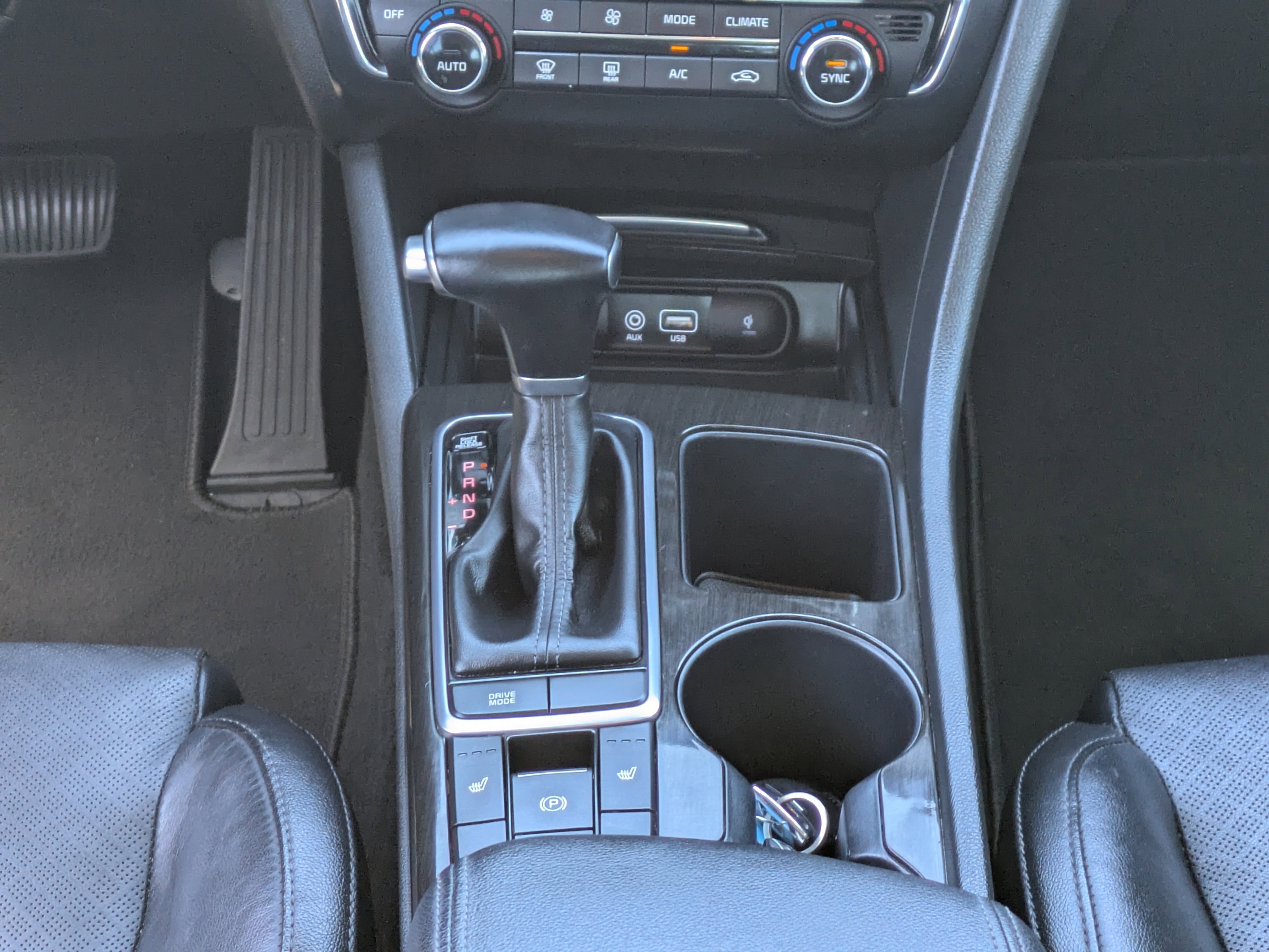 Used 2020 Kia Optima EX image 19