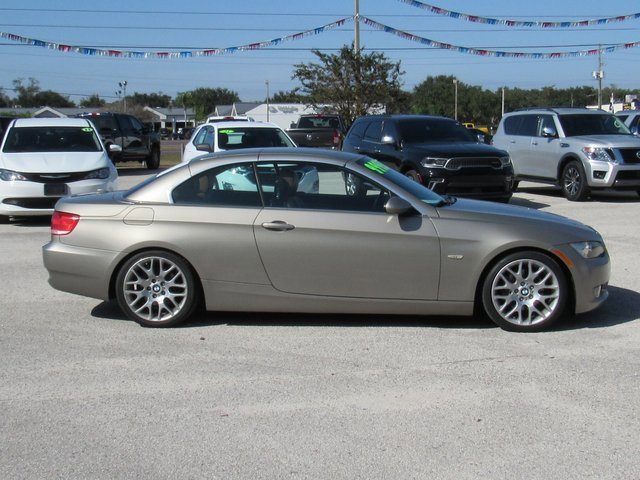 Used 2008 BMW 328i Convertible image 2