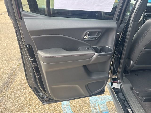 New 2026 Honda Ridgeline Black Edition image 15