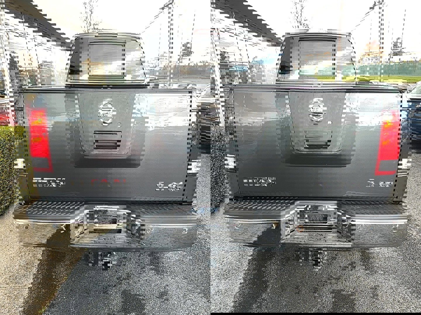 Used 2012 Nissan Titan SL image 25