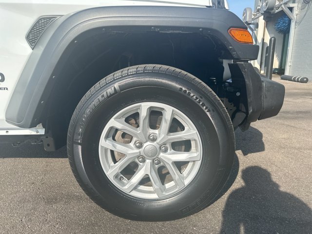 Used 2023 Jeep Wrangler Unlimited Sport AWD/4WD image 12