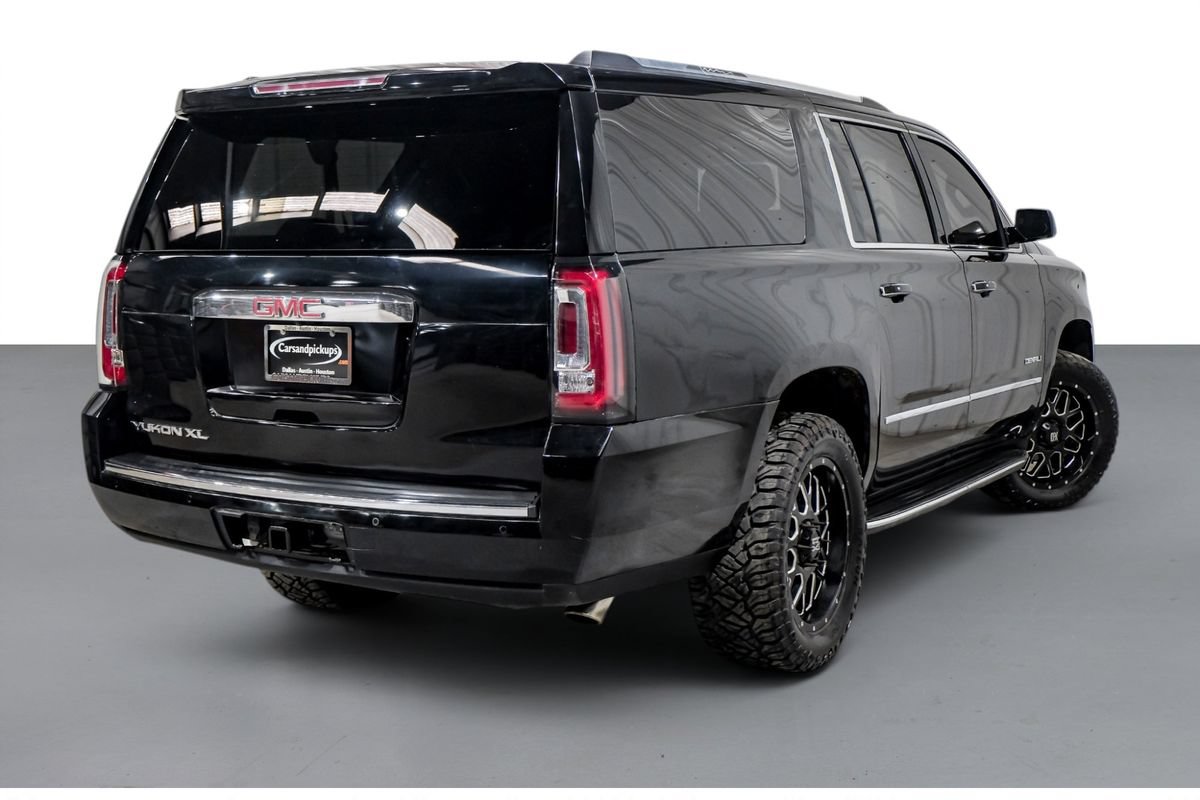 Used 2017 GMC Yukon XL Denali w/ Open Road Package AWD/4WD image 6