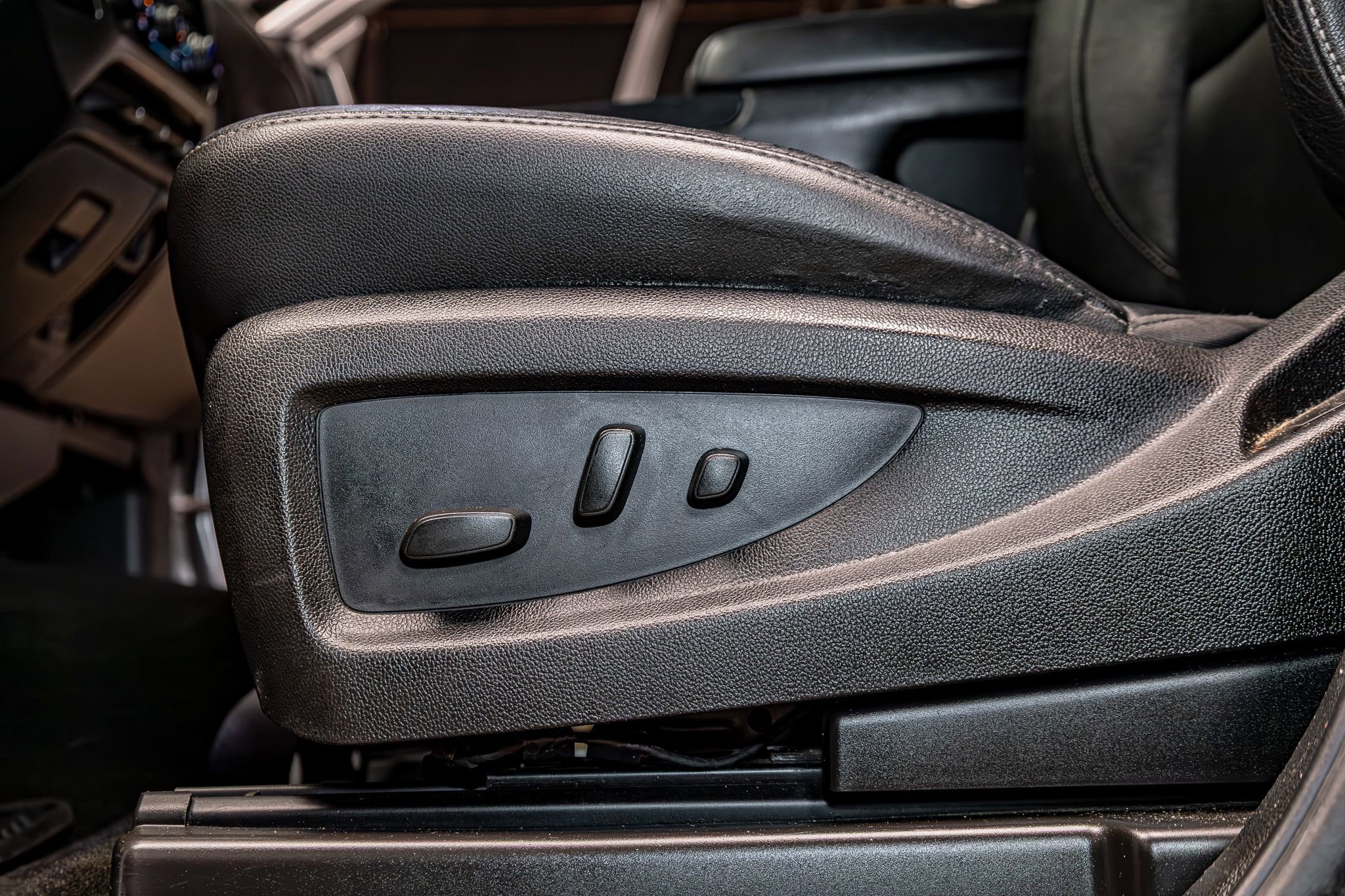 Used 2017 Chevrolet Silverado 1500 LT w/ All Star Edition image 19