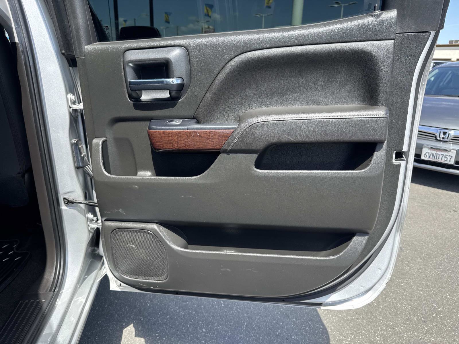 Used 2017 GMC Sierra 1500 SLE w/ SLE Value Package RWD image 27