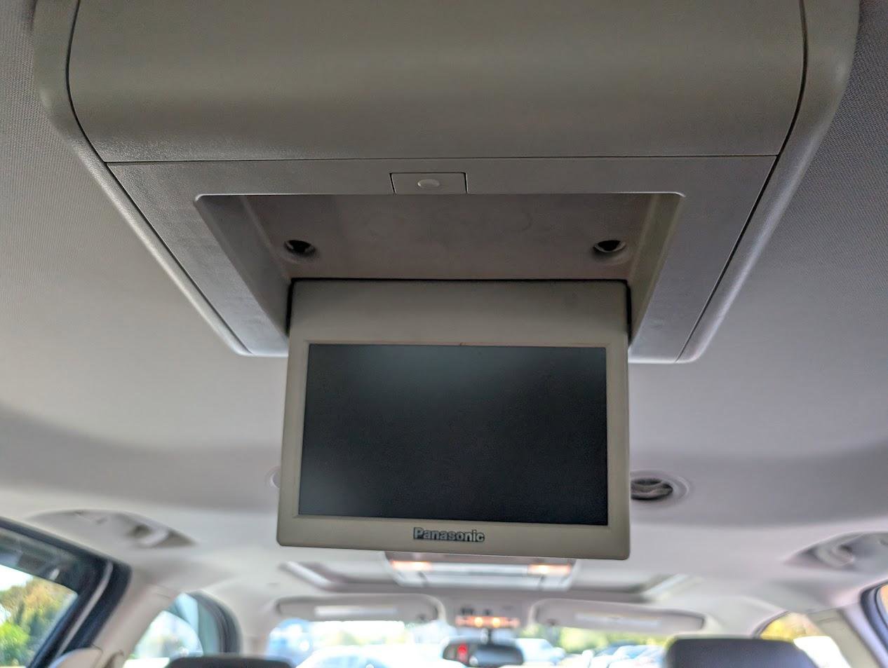 Used 2013 Chevrolet Suburban LTZ AWD/4WD image 14