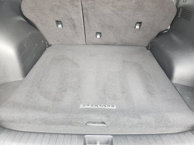 Used 2025 Kia Sportage EX FWD image 33