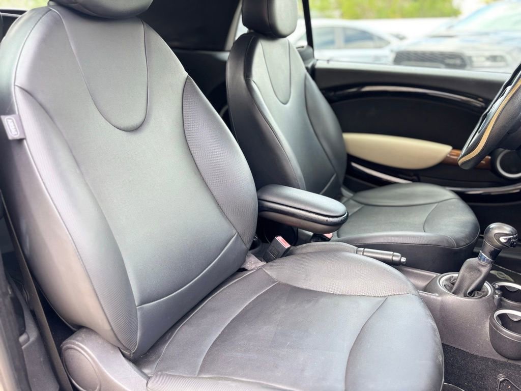 Used 2012 MINI Cooper Convertible image 13