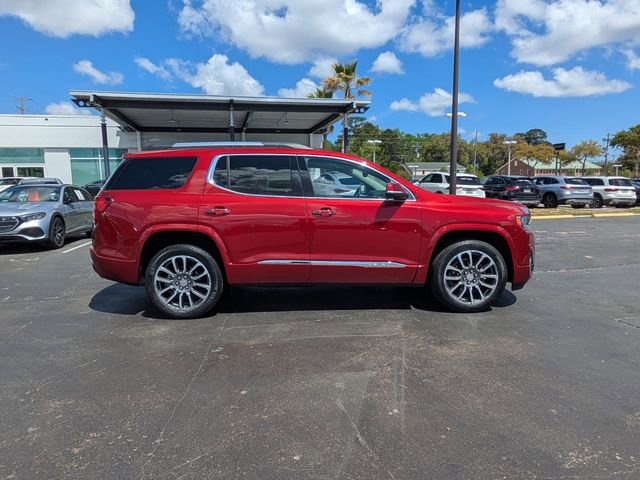 Used 2023 GMC Acadia Denali w/ Denali Ultimate Package image 3