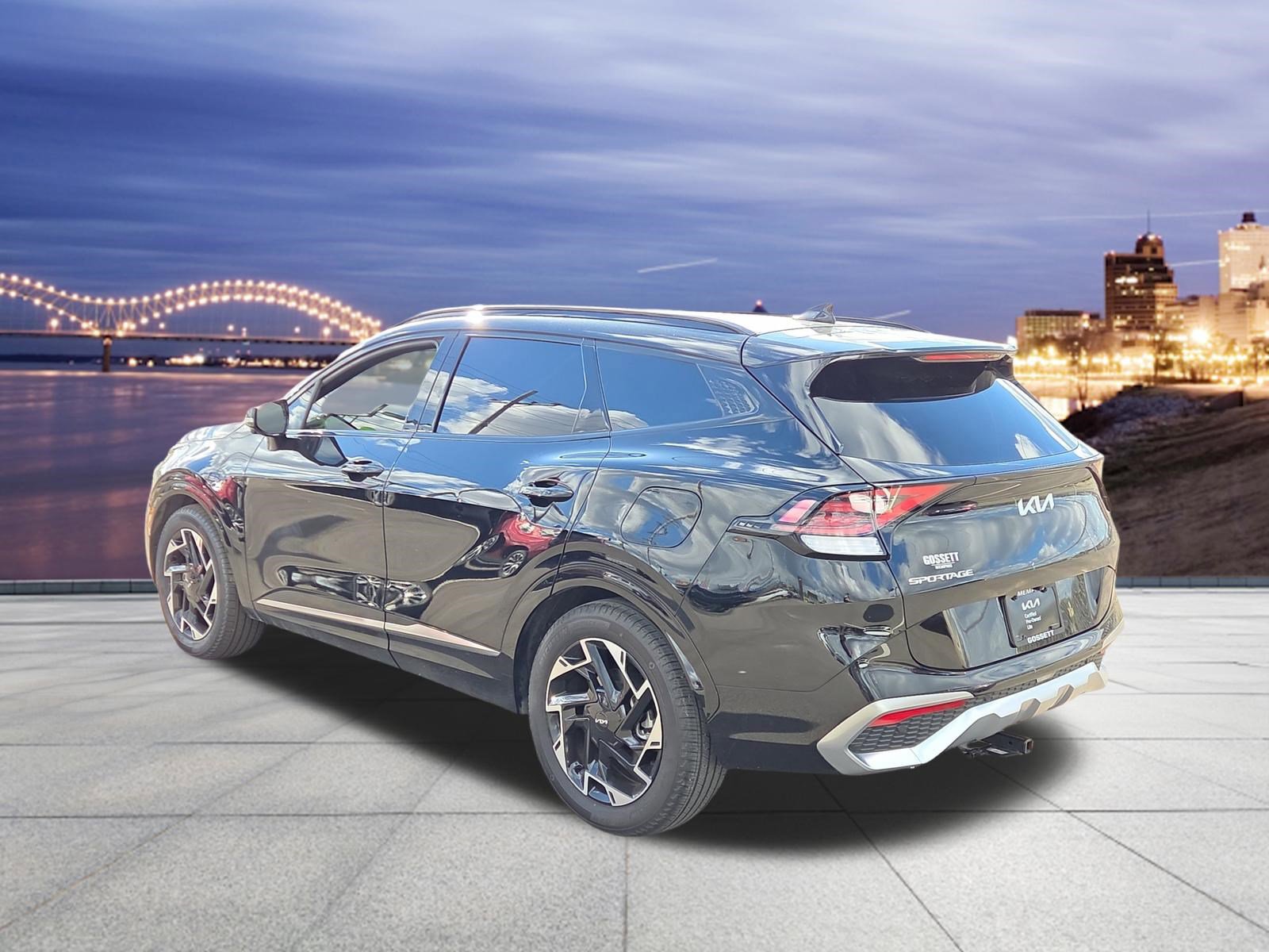 Used 2024 Kia Sportage SX image 3