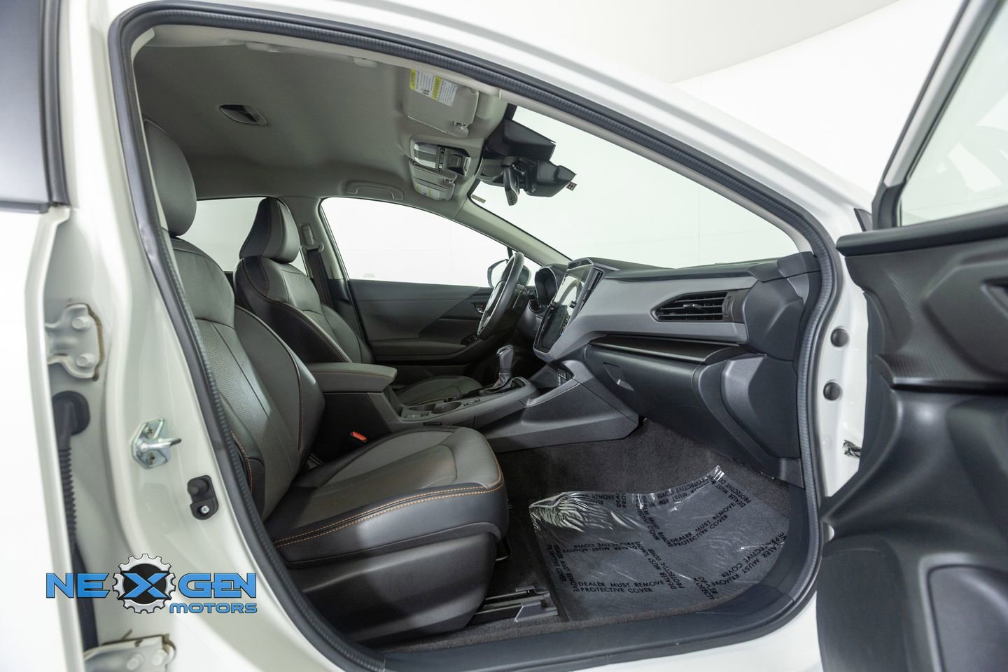 Used 2024 Subaru Crosstrek 2.5i Limited w/ Crosstrek Mirror Package image 36