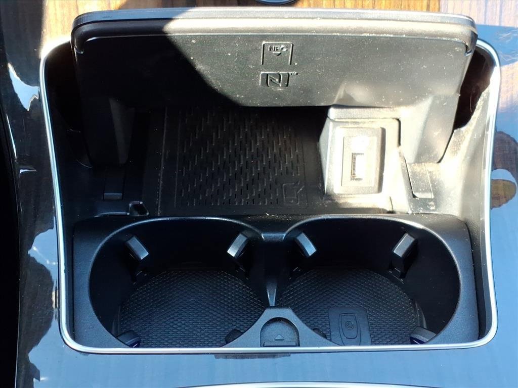 Used 2019 Mercedes-Benz C 300 4MATIC Cabriolet image 19