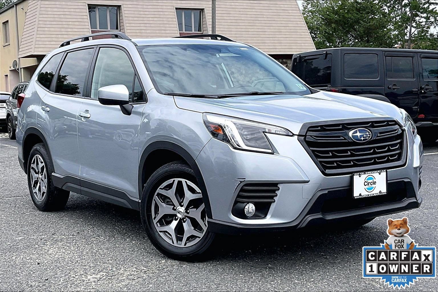 Certified 2023 Subaru Forester Premium AWD/4WD image 2