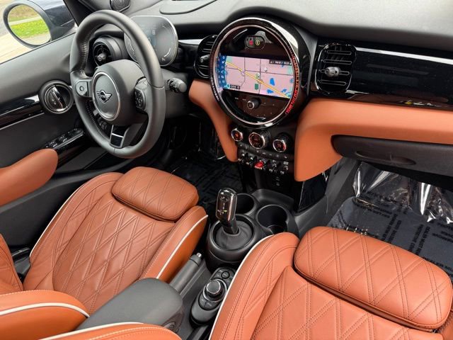 Used 2024 MINI Cooper S image 29