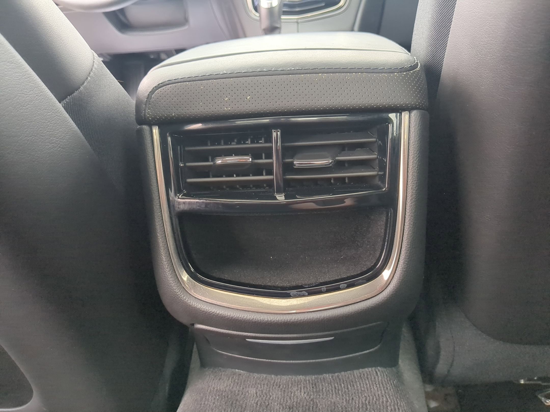 Certified 2015 Cadillac CTS Luxury RWD image 20