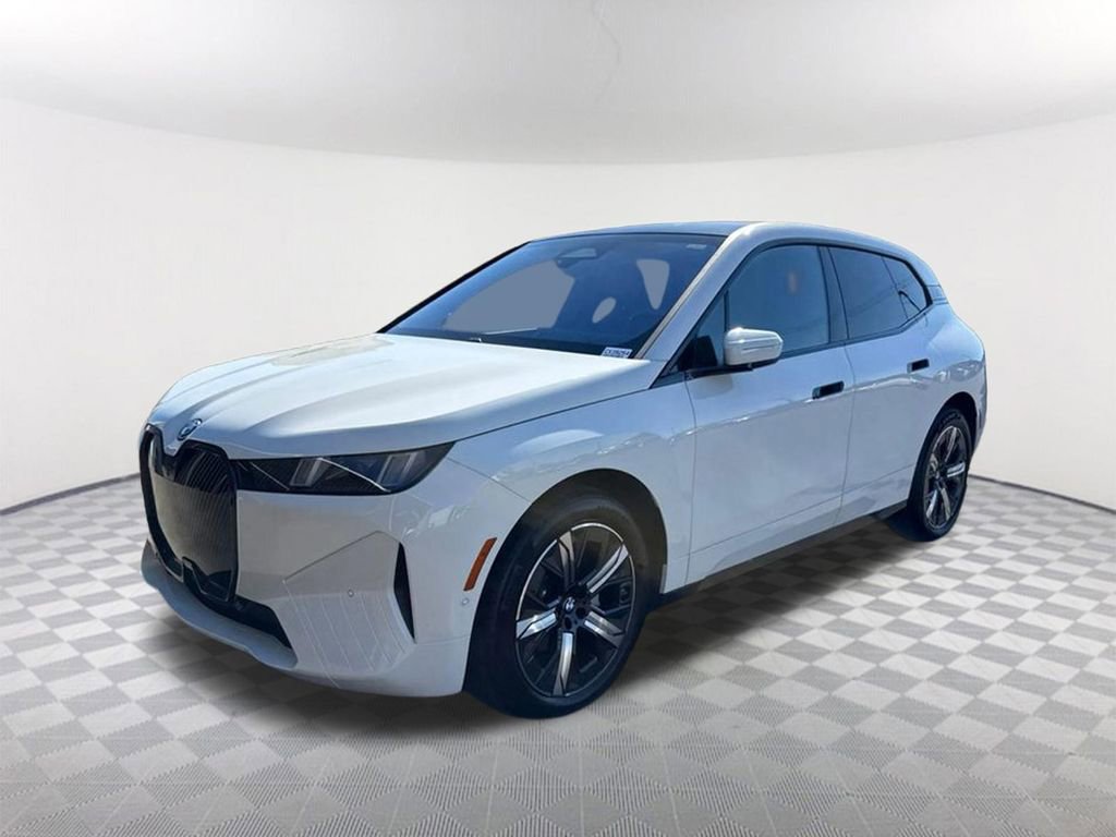 New 2026 BMW iX xDrive60 w/ Premium Package image 2