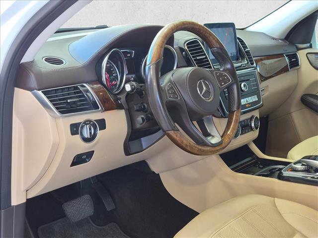 Used 2018 Mercedes-Benz GLS 450 4MATIC image 2