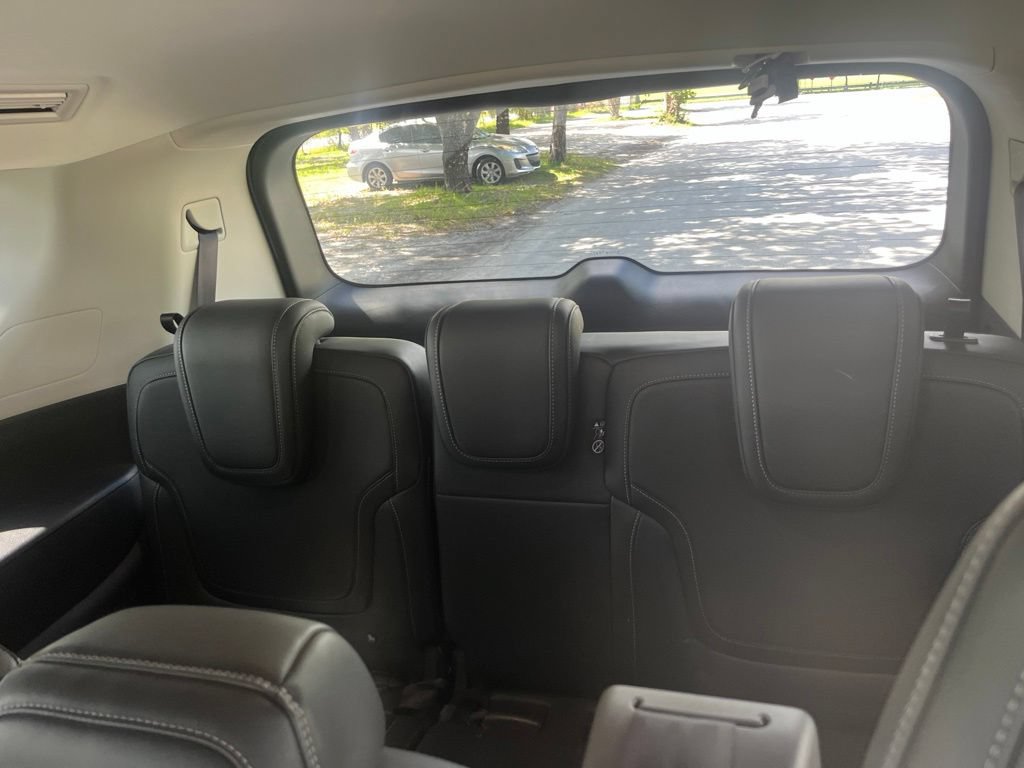 Used 2025 Nissan Armada SV AWD/4WD image 13
