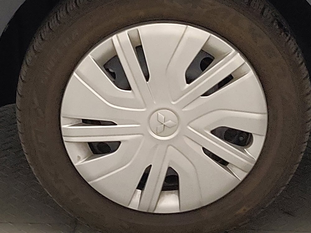 Used 2024 Mitsubishi Mirage ES FWD image 31