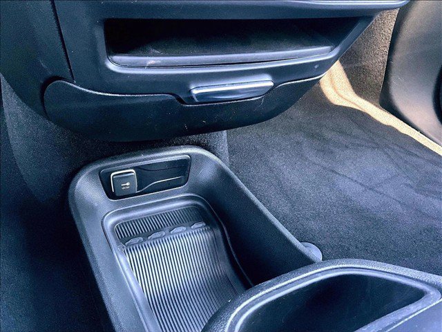 Used 2026 Chrysler Pacifica Select FWD image 23