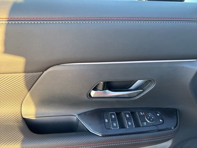 New 2026 Nissan Kicks SR image 11