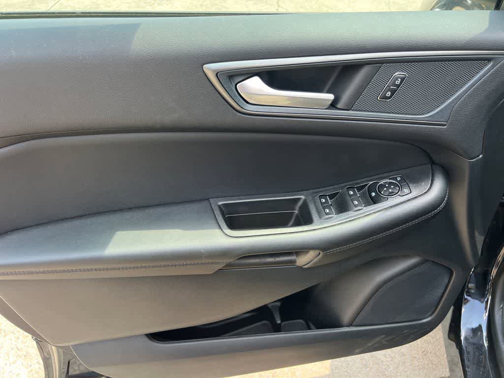 New 2024 Ford Edge SE AWD/4WD image 10