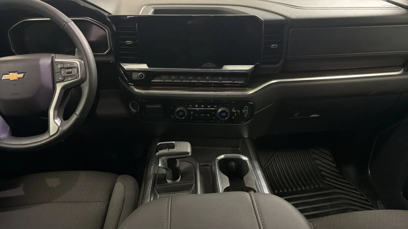 Used 2026 Chevrolet Silverado 1500 LT AWD/4WD image 16