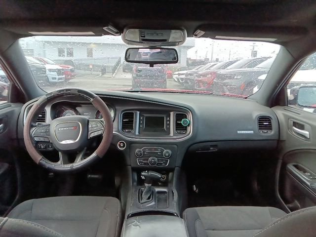 Used 2017 Dodge Charger SE w/ Power Sunroof Group image 14