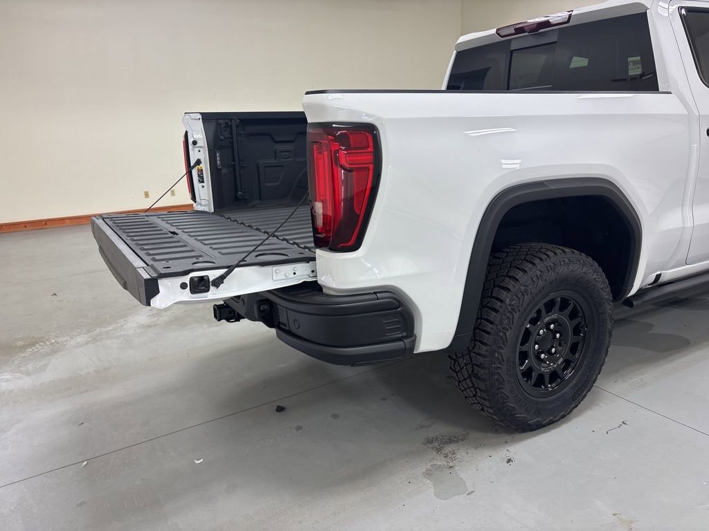 New 2024 GMC Sierra 1500 AT4X w/ AT4X AEV Edition AWD/4WD image 10