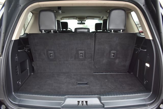 Used 2024 Ford Expedition XLT image 42