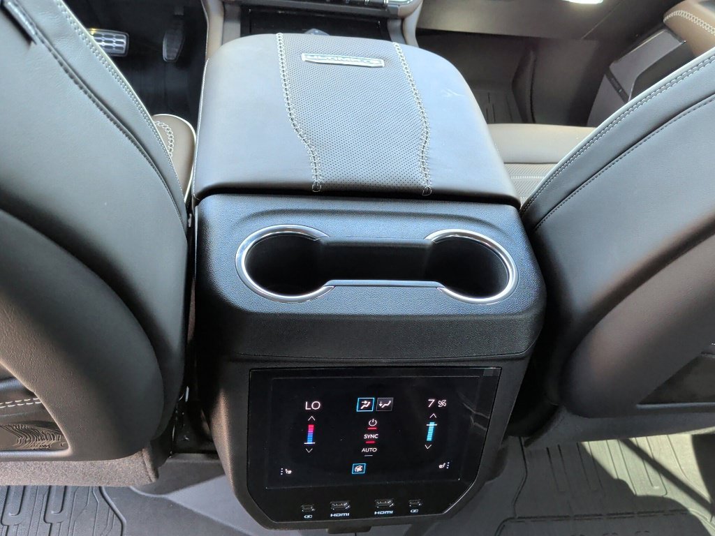 New 2026 GMC Yukon Denali Ultimate AWD/4WD image 36